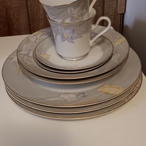 VINTAGE FINE CHINA MIKASA CHARISMA GRAY DINNERWARE.